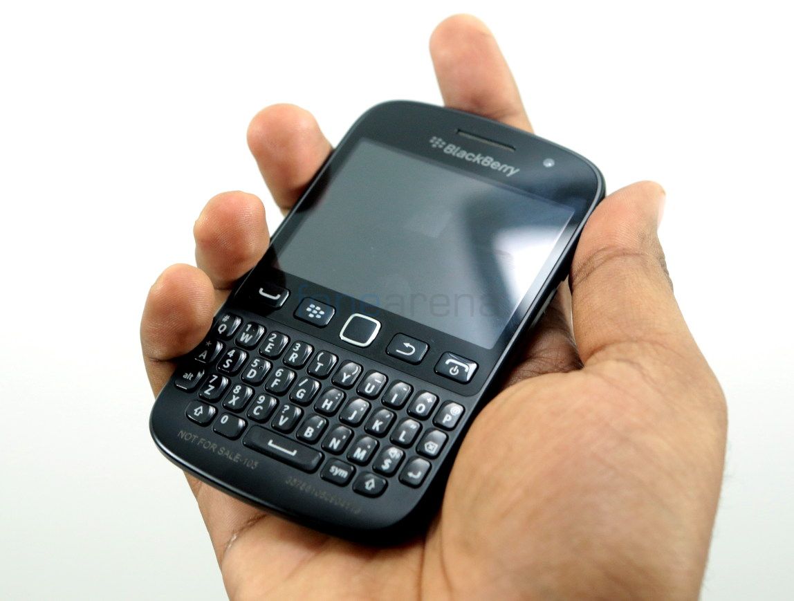 Blackberry 9720 Review
